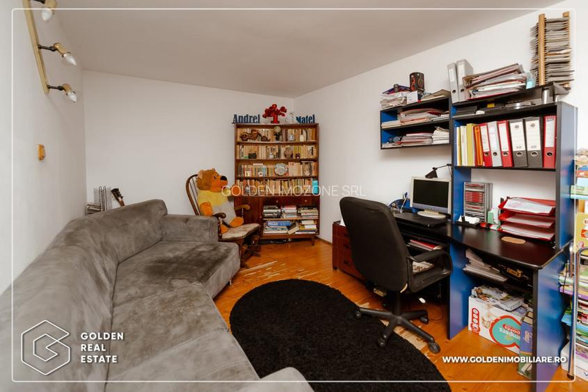 Casa, Peciu Nou, 267 mp utili, 3450 mp teren, panouri fotovoltaice, comision 0% - 10