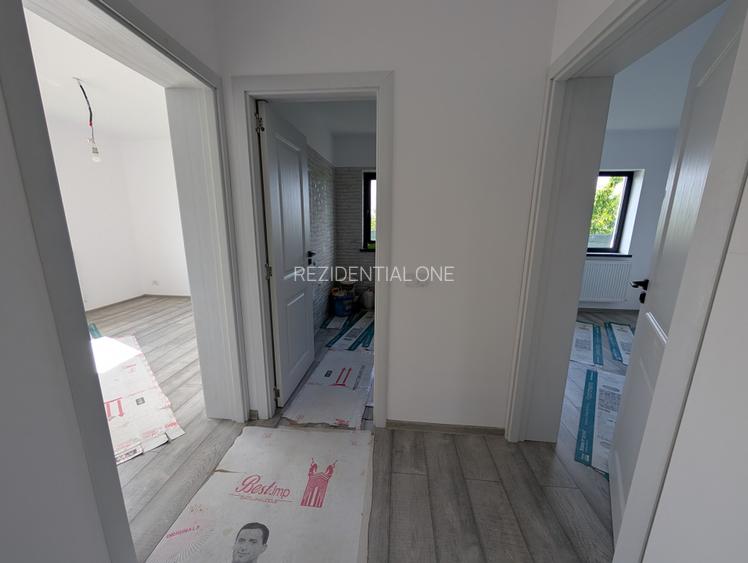 Casa cu garaj Lilieci- teren 540m, canalizare, apa, gaz. - 9