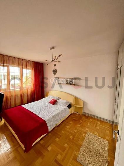 Decomandat - Etaj Intermediar - Bloc Izolat - Zona "La terenuri" - 2