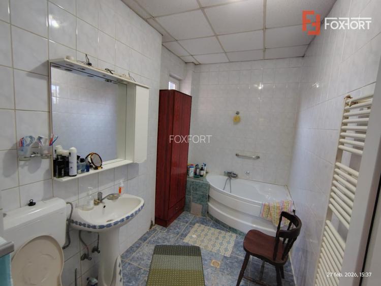 Casa individuala 6 camere, 269 mp utili, teren 635 mp, zona Girocului - 28