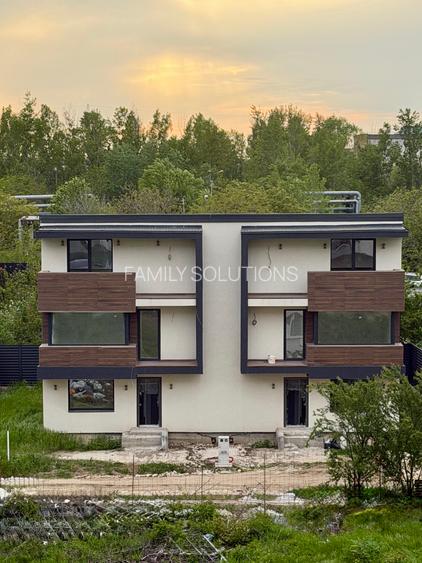 Casa moderna sector 4 P+1+M. 4 cam.Util 133mp. Terem 180mp - 25