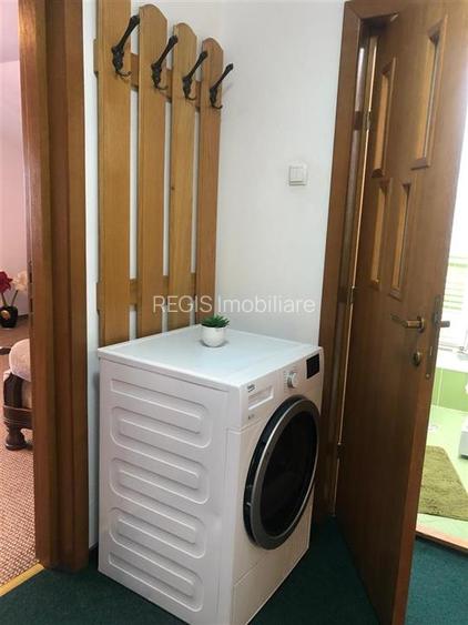 Casa individuala 5 Camere cu parcare doar pentru familii - 15