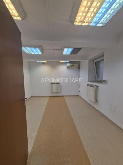 De vanzare Vila individuala, 9 camere, Mosilor - Eminescu, sector 2 - 9