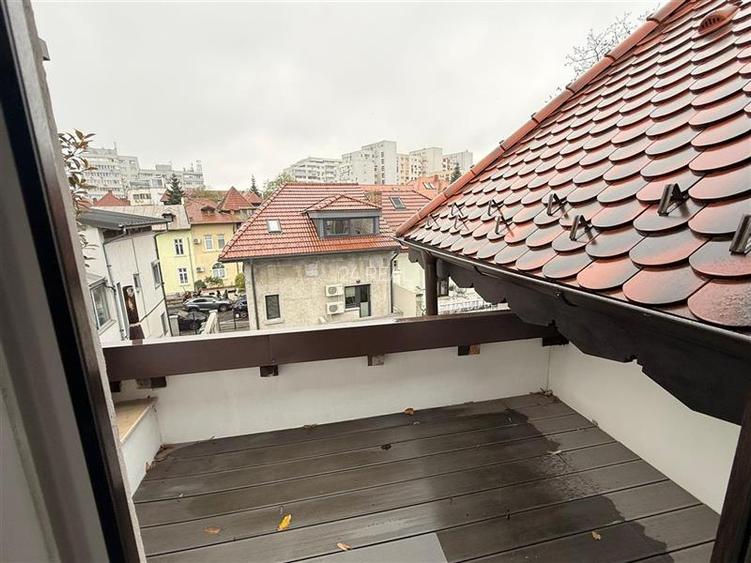 Vila pretabila activitate de birouri - 17