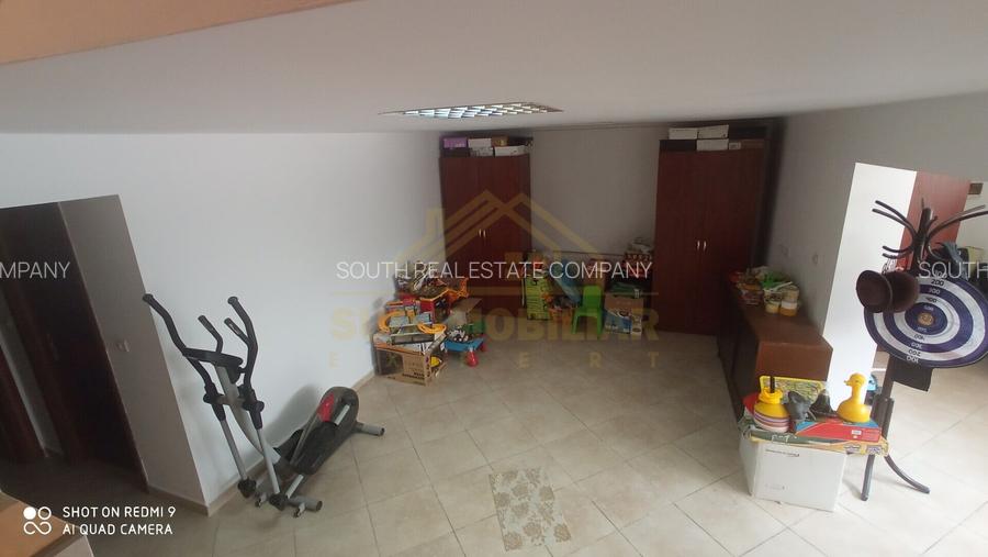 Vila D+P+1 -adiacent Sos Oltenitei -6 camere - 22