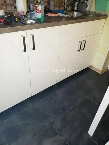 Vanzare Apartament 3 camere Titan- Aleea Postavarul - 3