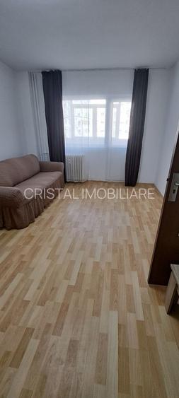 Apartament 2 camere renovat complet, etaj intermediar, liber imediat - 4