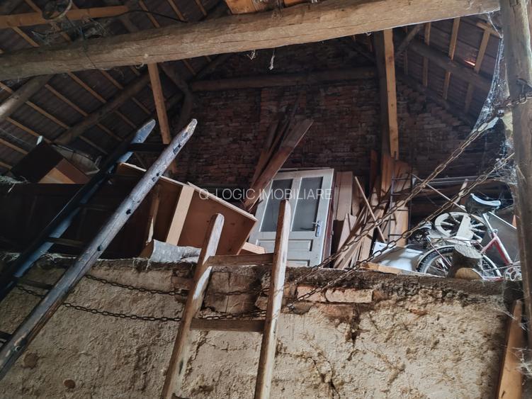 Casa 4 camere libera la vanzare VLADENI - 20