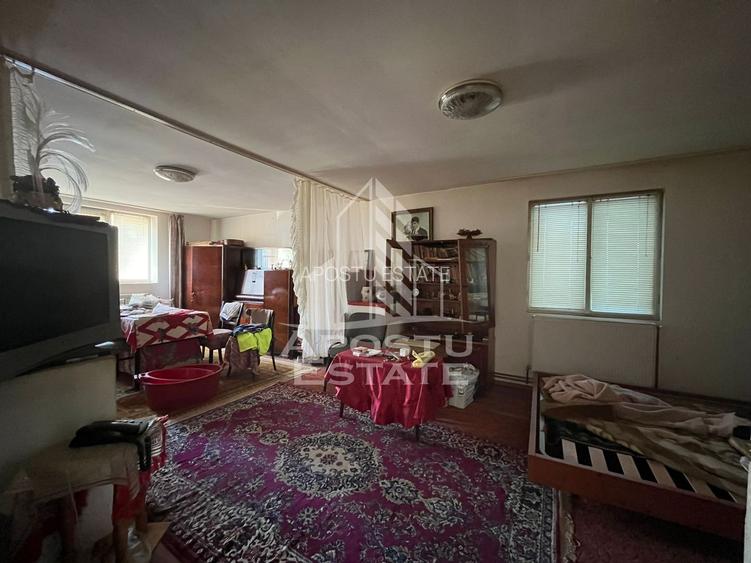 Casa individuala , cu garaj si teren de 856 mp in Ghisoda - 5