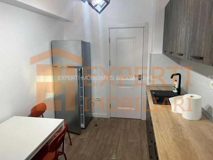 Apartament 2 camere situat in zona CITY PARK MALL - 13
