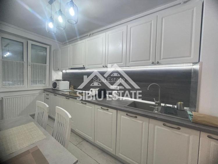 Apartament de inchiriat, cu 2 camere- zona Centrala, mobilat si utilat - 11