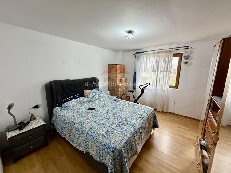 Casă / Vilă cu 4 camere Vanatori - 8