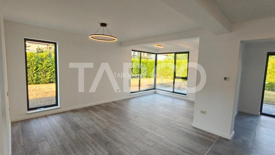 Casa noua de lux model deosebit de vanzare in Sebes - 3