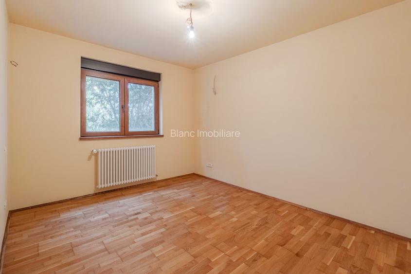 Casa Borș, 10 camere, 477 mp construiți - 20