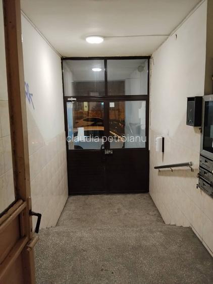 apartament 2 camere, decomandat, mobilat - 7