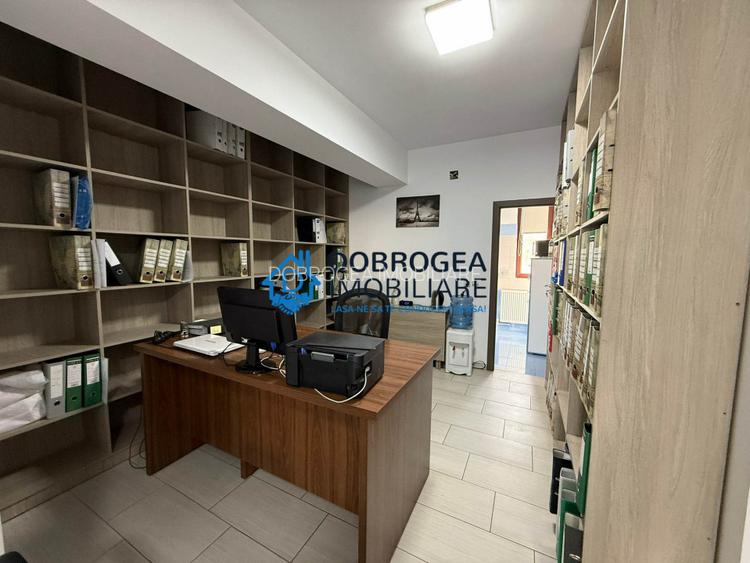 ZONA ROSA - 3 camere, 80 mp, ideal birouri, etaj 2, parcare privata - 4