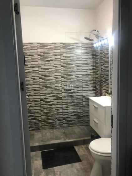 Inchiriez apartament 2 camere, 66 mp, Piata Progresul - 10