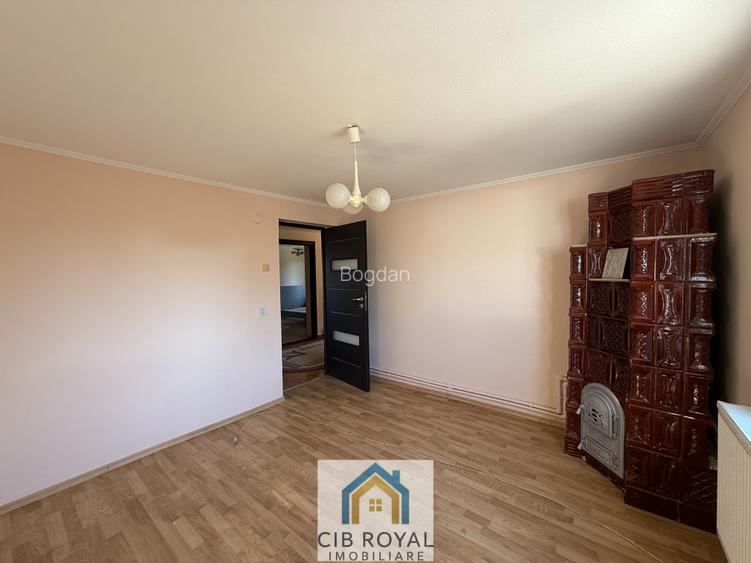 Casa 6 camere  Jud. Dâmbovița,Com. Corbii Mari,Satu Nou,Str. Troiței nr. 6, - 32