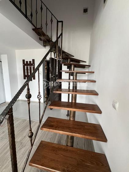 Apartament penthouse cu 4 camere de vânzare în Cornișa - 3