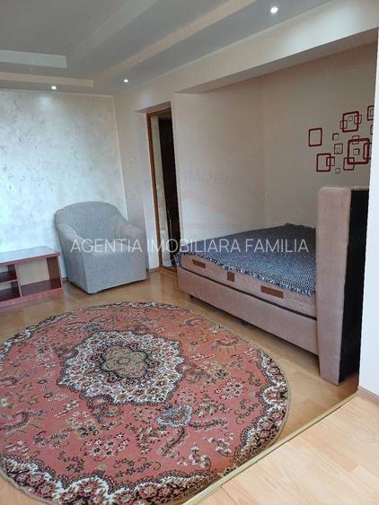 De închiriat apartament 2 camere decomandat | Micro 20 | 350 EURO/LUNA - 4