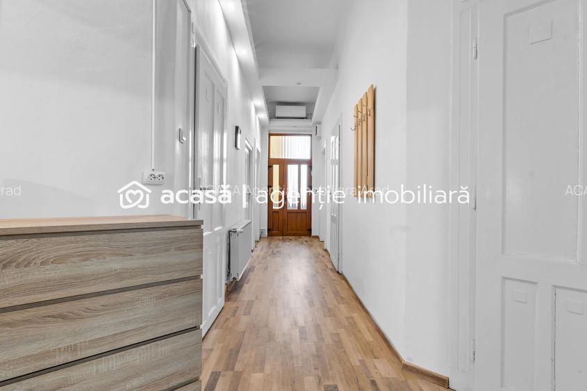 Apartament ultracentral cu 4 camere partial amenajat Comision 0 - 7