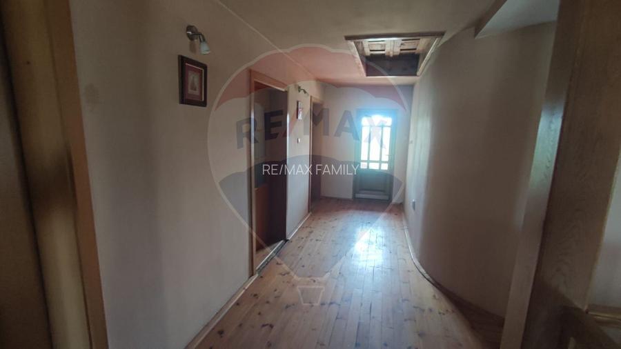 Casă cu 6 camere de vânzare, teren generos,  Osorhei - 12