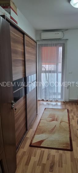 Bucur Obor , 2 minute metrou - 12