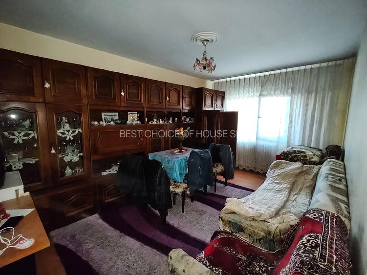 PACURARI-SCOALA I.Creanga , parter, 2d ,43 mp ,necesita renovare ,83500 euro fix - 3