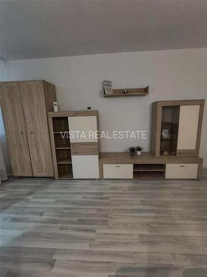Spre inchiriere garsoniera utilata si mobilata, Centrul Civic, Brasov - 2
