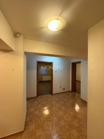 Vânzare apartament de 3 camere Decebal- vedere stradala - 5