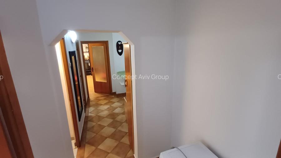 Apartament 2 camere, str. Dunavat, et. 3/4 - 13