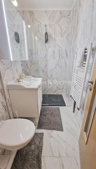 Suprafata Generoasa - 12