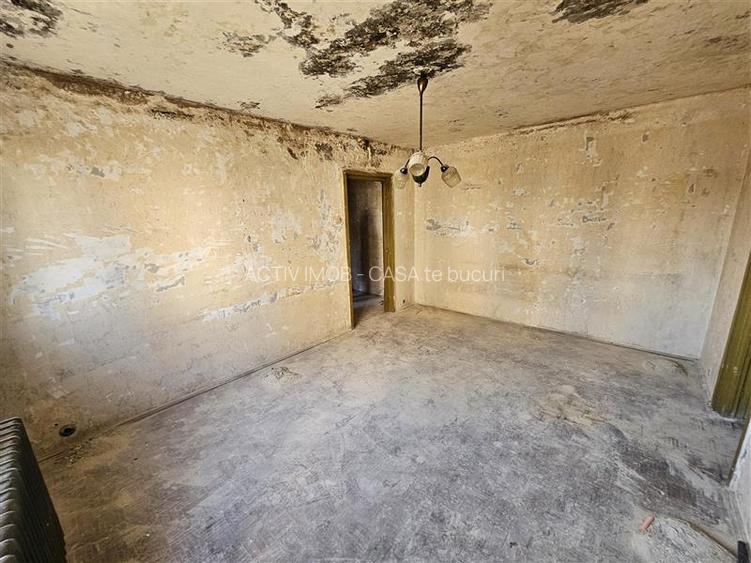 Resita, 2 Cam. Cf. 1, Micro 1 - 2