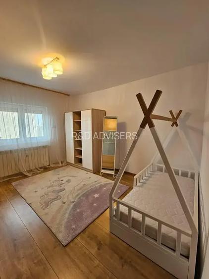 Apartament 3 camere Bulevardul 1 Mai - 6