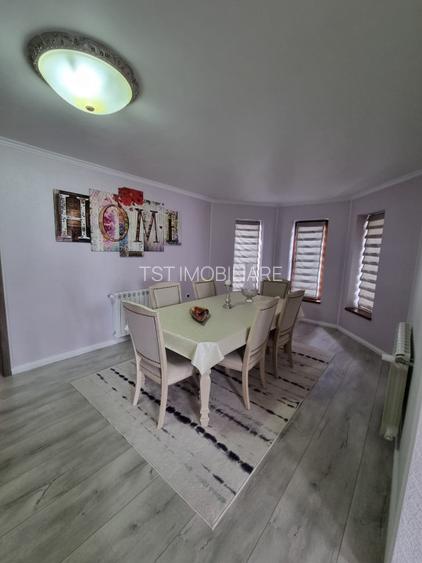 Casa de vanzare spre Vetis, drum principal - 8