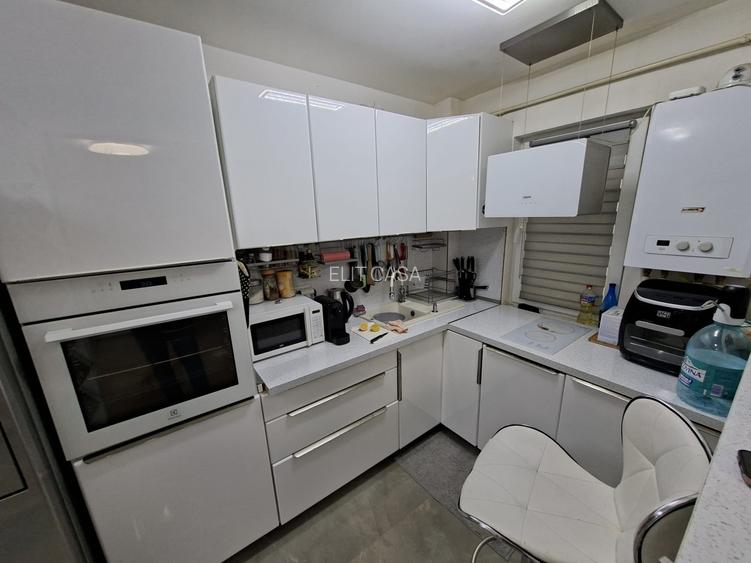 Apartament cu 3 camere, zona Alexandru cel Bun - 5
