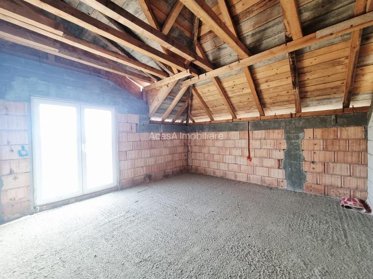 Vanzare vila clasica in Sat Costi, sup 210 mp, P+M, la gri, teren 500 mp - 5