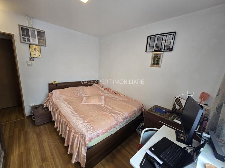 Ap. 2cam,dec,renovat total,et.5,bl.reabilitat,1 min distanta metrou. - 8