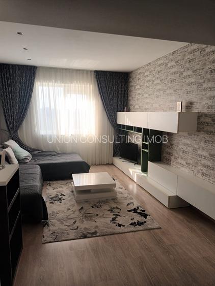 apartament in fostul hotel rin vitan ,doua camere - 4