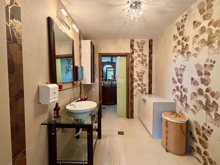 Vila De Inchiriat 11 camere  D+P+2 Timpuri Noi 12 Locuri Parcare 500 mp - 14