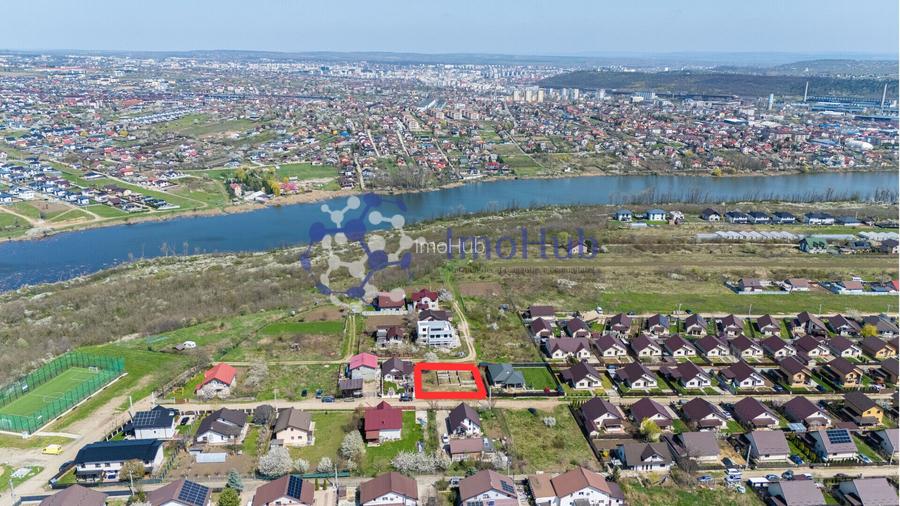 Teren/ 733 MP/ INTRAVILAN/ Miroslava/ Horpaz/ Str. Arinului - 8