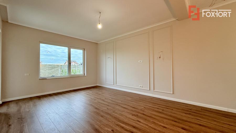 Duplex cu 3 camere si teren de 322 mp, toate utilitatile zona Mosnita Noua