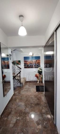 Casa 6 camere de vanzare in Floresti - 2