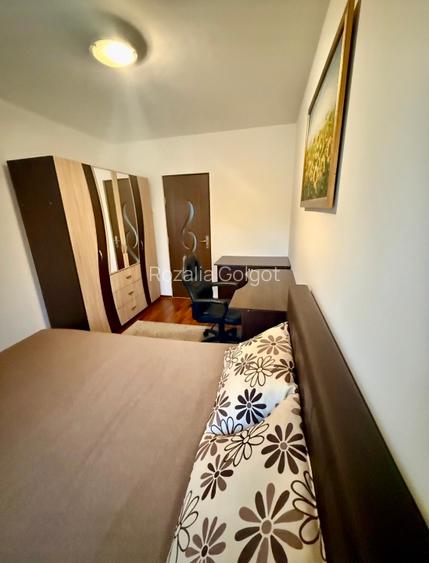 Inchiriez Apartament Renovat 3 Camere Pajura, sect. 1 - 3