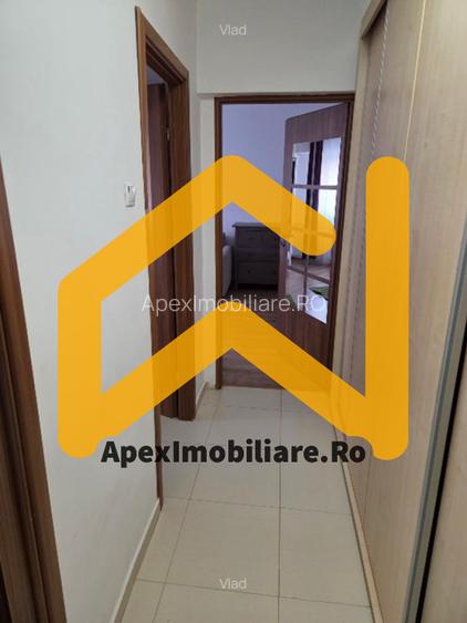 Universitate | Garsoniera Decomandata | Balcon | bloc 1980 | metrou 2m - 8