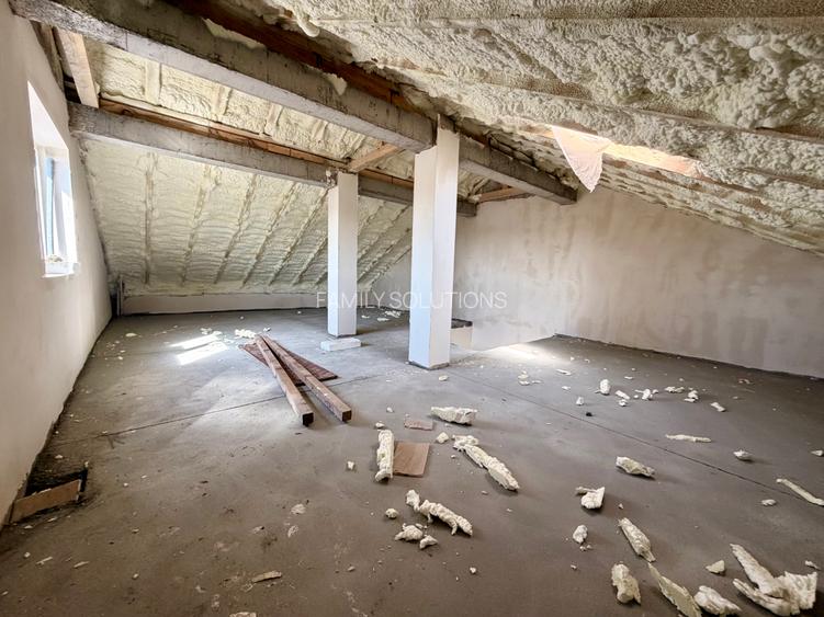 Casa noua P+1+M 6 cam. Util 164mp. Teren 250mp - 26