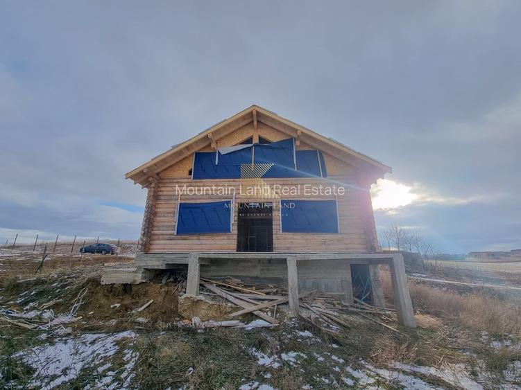 Cabana din bușteni la rosu pe teren 722 mp, Bod COMISION 0 - 4