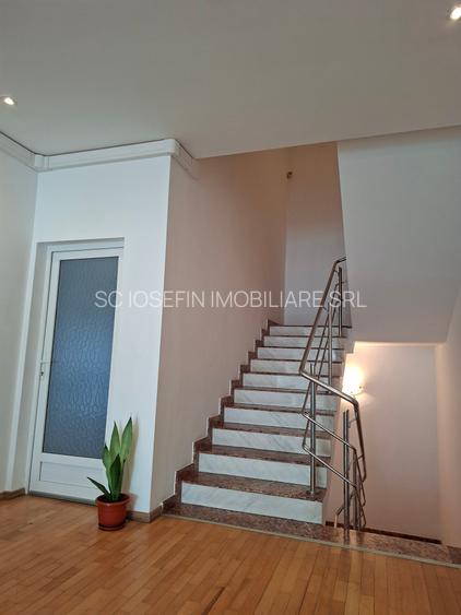 Langa Parc Padurice, pentru locuit sau afacere - 20