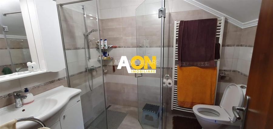 Casa 10 camere, ideala ca pensiune, zona Cetatii Alba Carolina - 27