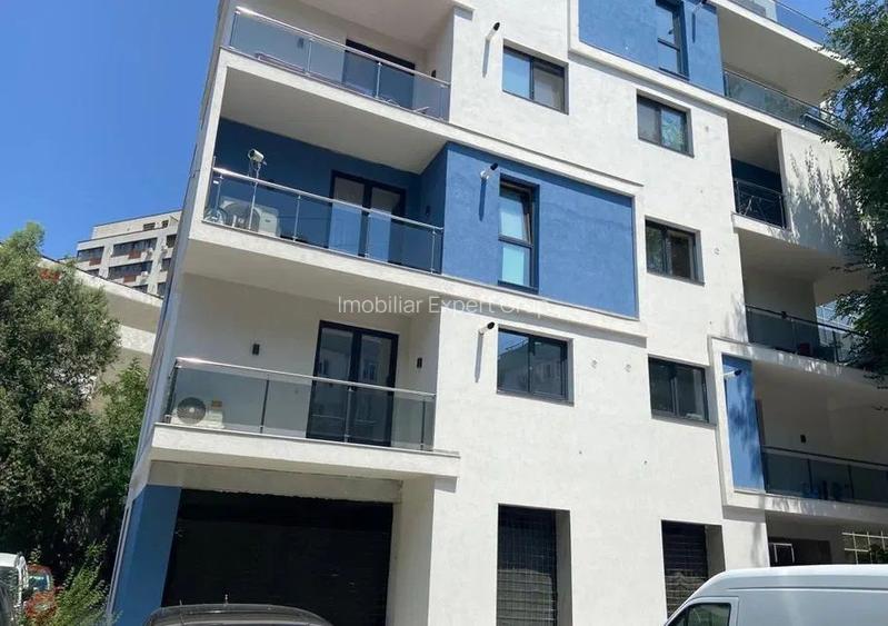 spatiu Andronache  stradal - 2